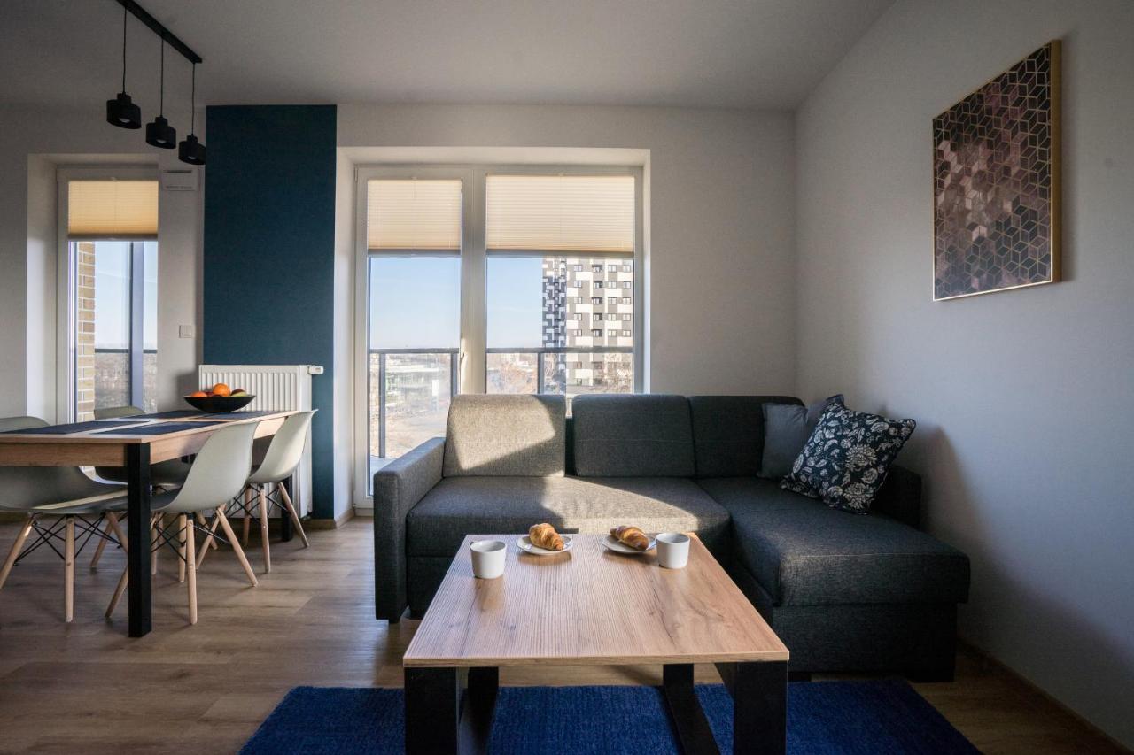 Bizapartments - Modern Flats With Parking Varsavia Esterno foto