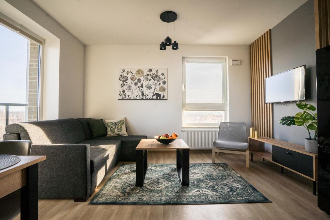 Bizapartments - Modern Flats With Parking Varsavia Esterno foto