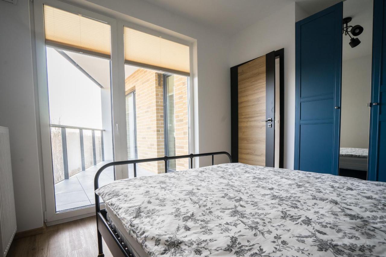 Bizapartments - Modern Flats With Parking Varsavia Esterno foto