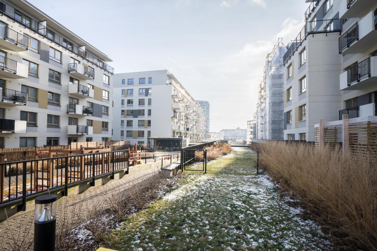 Bizapartments - Modern Flats With Parking Varsavia Esterno foto